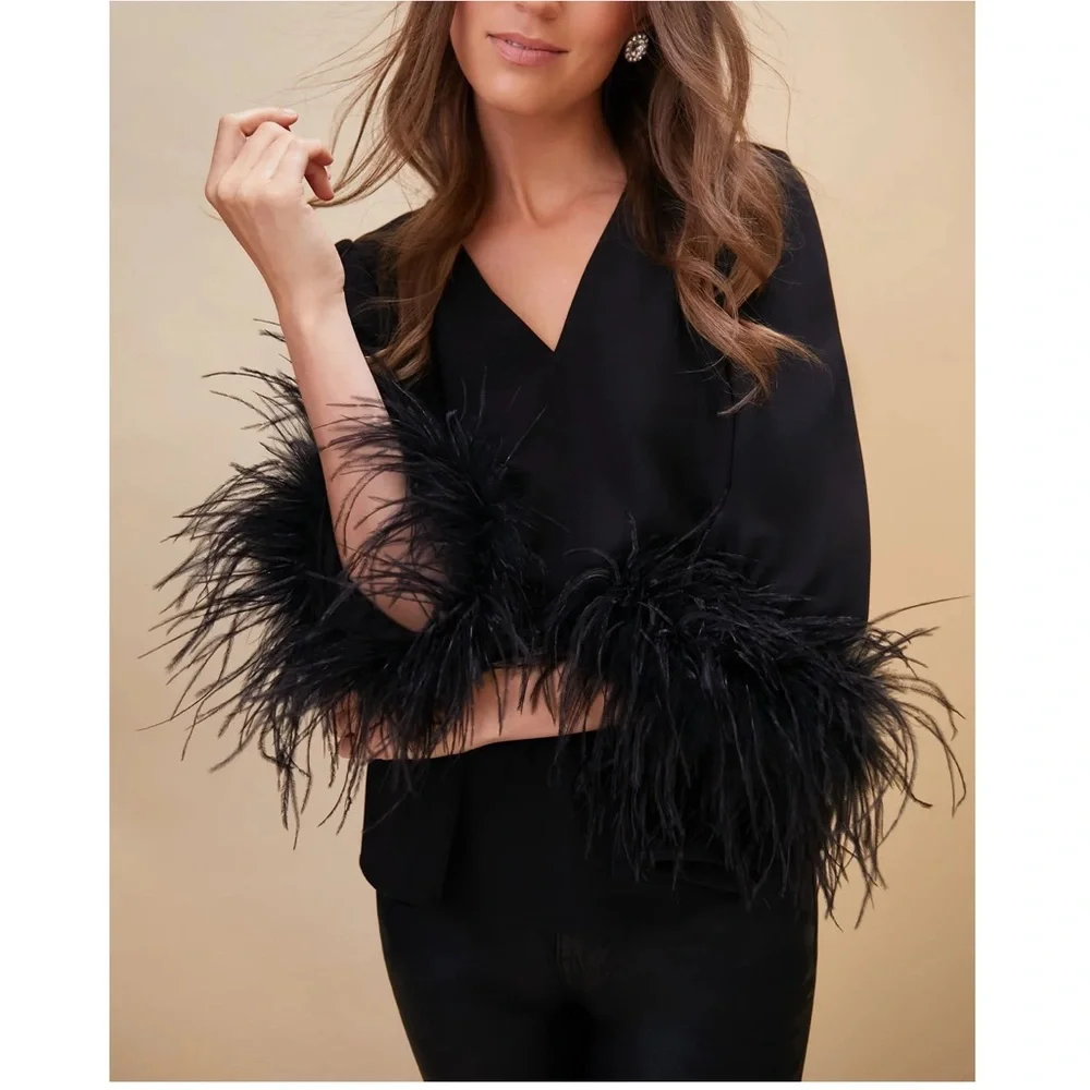 TUCKERNUCK Black Feather Easton Blouse